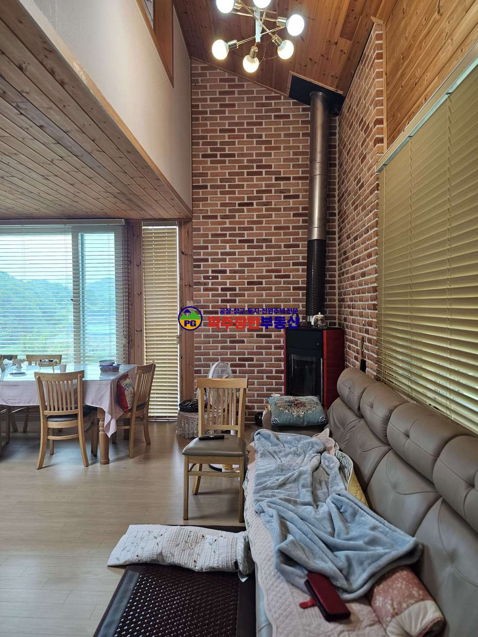 경기 파주시 광탄면 신산리 광탄면신산리농가주택 토지376평 건물80평 복층 산밑 전망 멋진정원 매매 매물번호 10271 사진 26
