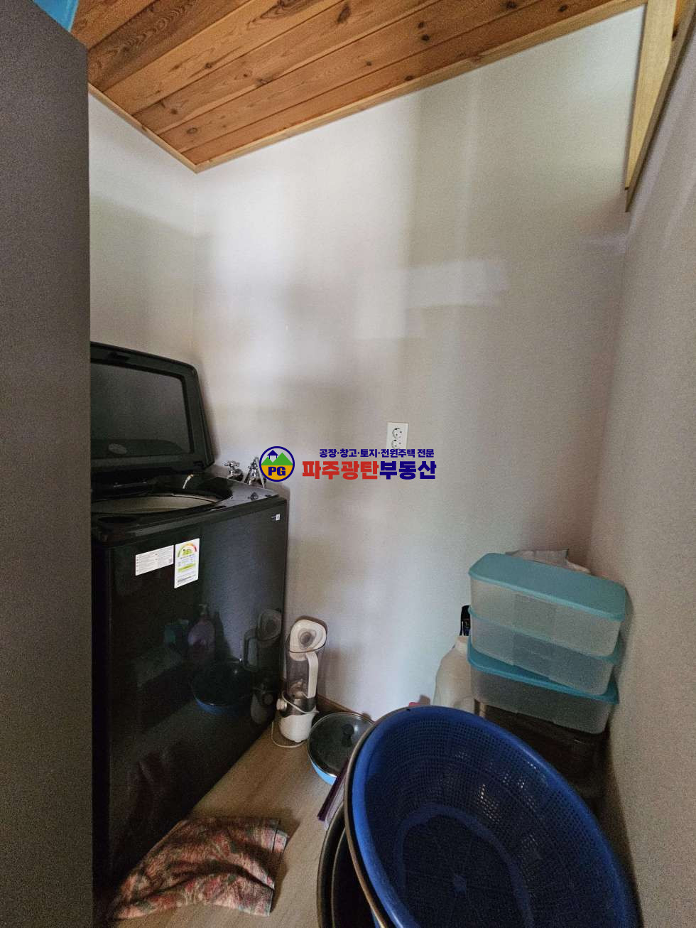 경기 파주시 광탄면 신산리 광탄면신산리농가주택 토지376평 건물80평 복층 산밑 전망 멋진정원 매매 매물번호 10271 사진 41
