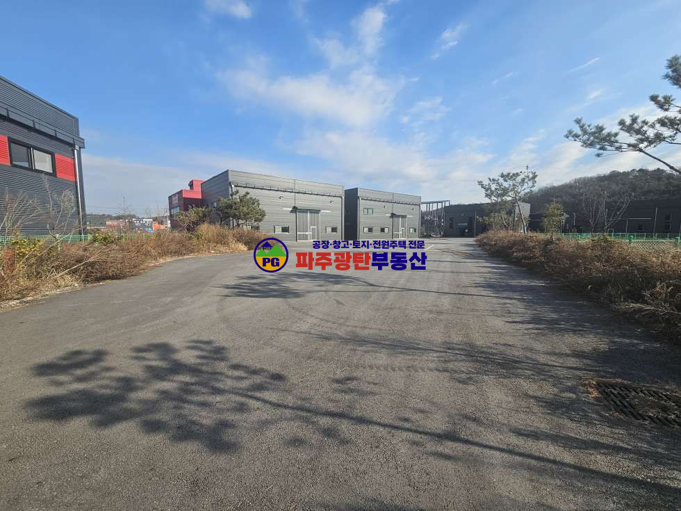 경기 파주시 조리읍 오산리 신축 대지664건물115평 고8m 하수직관연결56번도로교차로인근 매매 매물번호 10036 사진 4