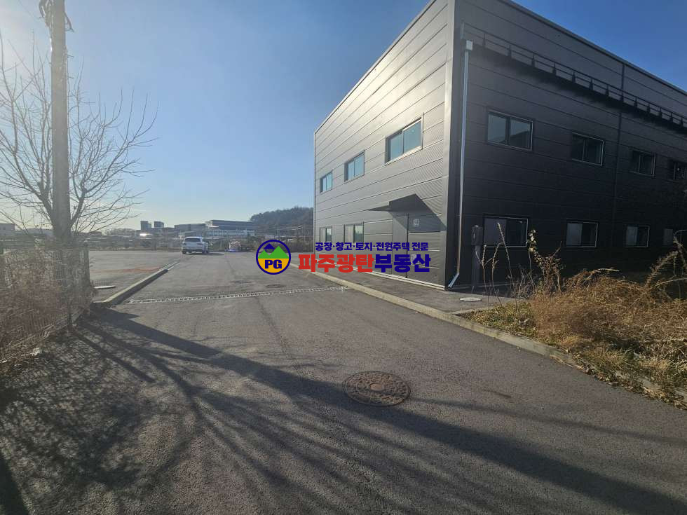 경기 파주시 조리읍 오산리 신축 대지664건물115평 고8m 하수직관연결56번도로교차로인근 매매 매물번호 10036 사진 11