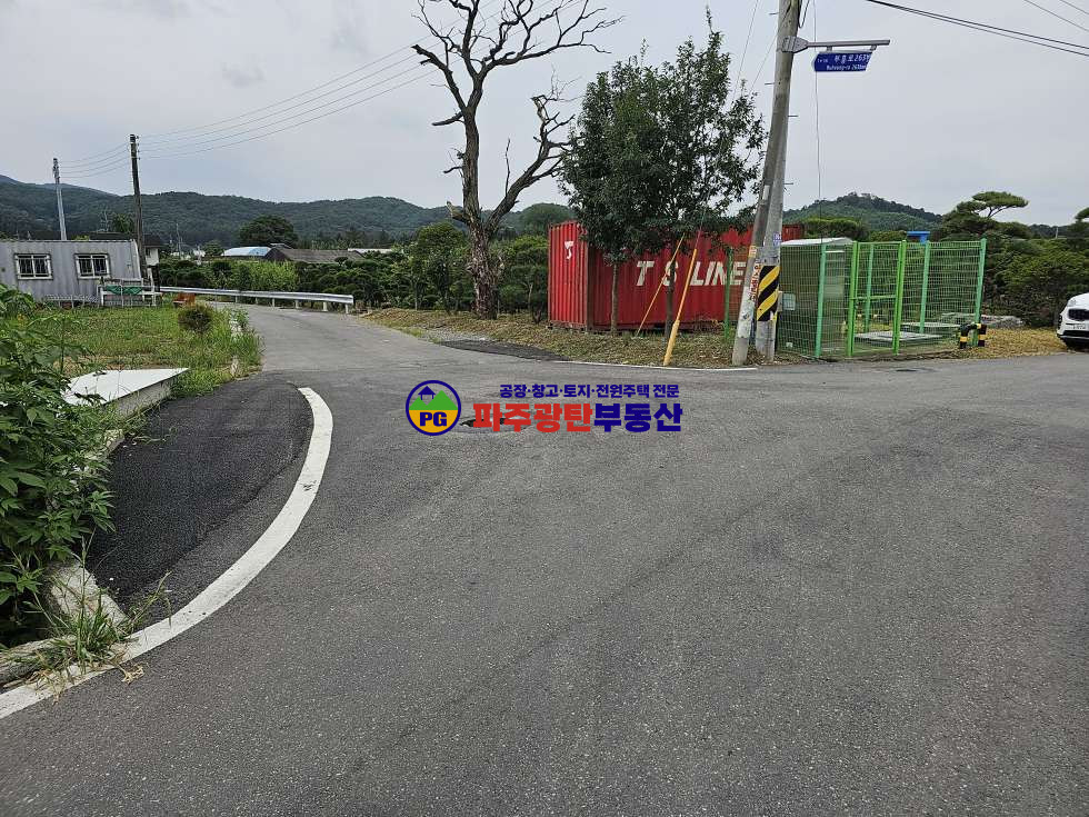 경기 파주시 광탄면 창만리 신축 대지567평 건물123평 넓은마당 매매 매물번호 10048 사진 2