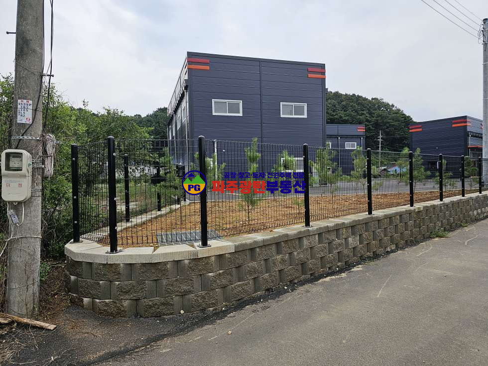 경기 파주시 광탄면 창만리 신축 대지567평 건물123평 넓은마당 매매 매물번호 10048 사진 4